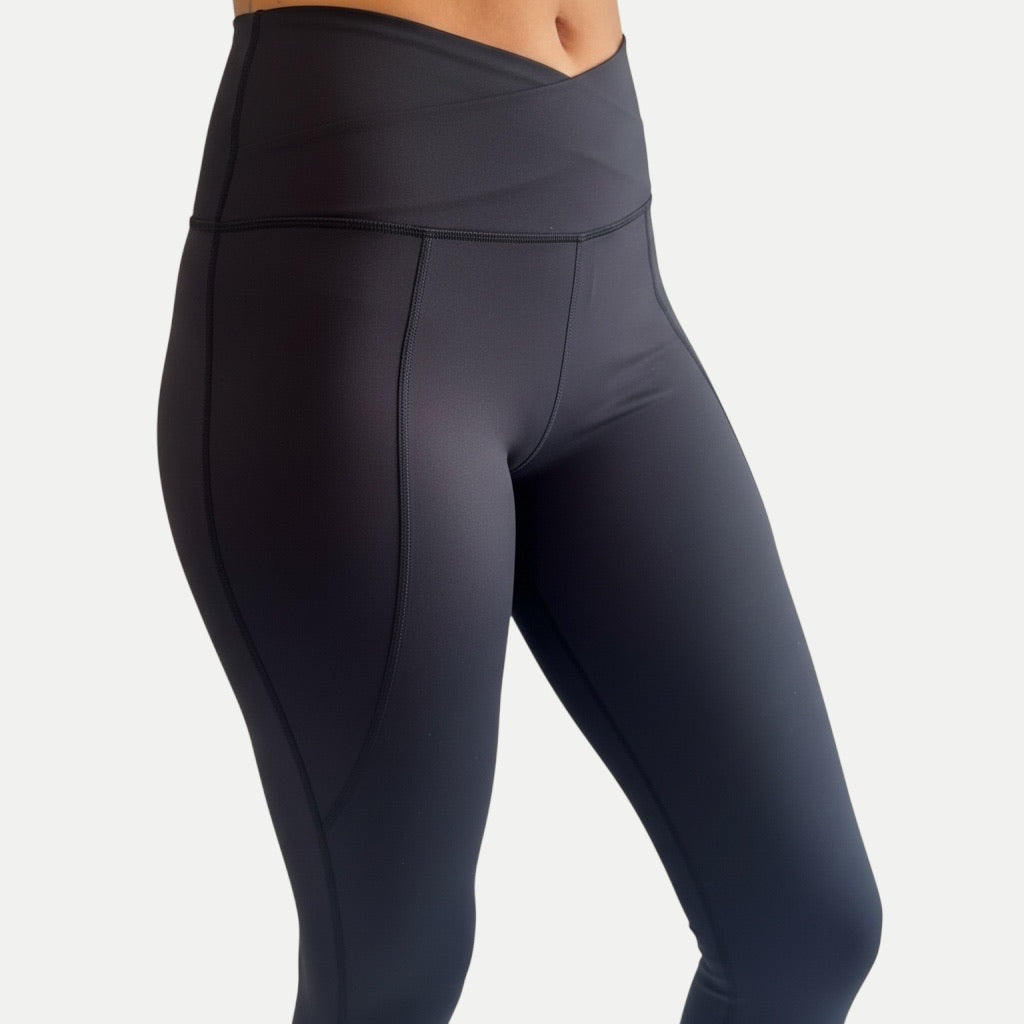 THE SLEEK - Leggings